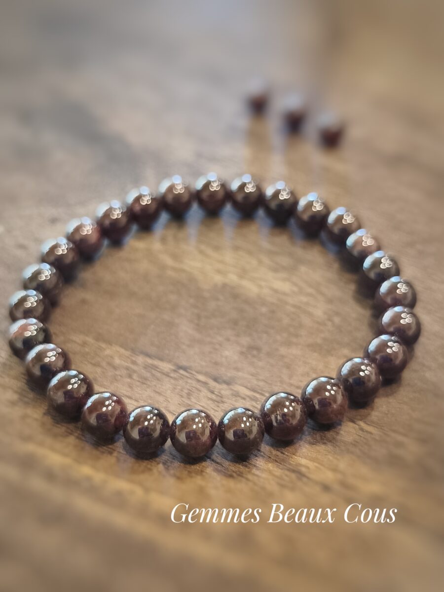 Bracelet en Grenat diamètre 7 mm